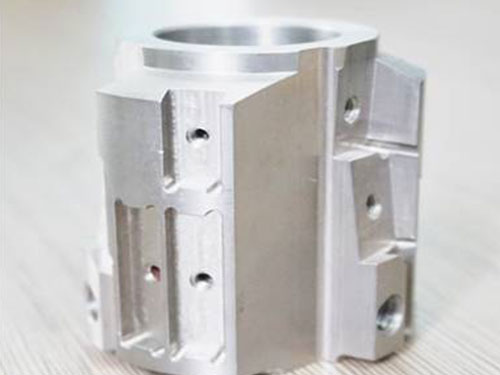 精密機械加工…